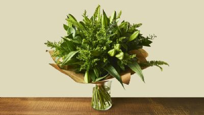 זר פרחים שושן צחור